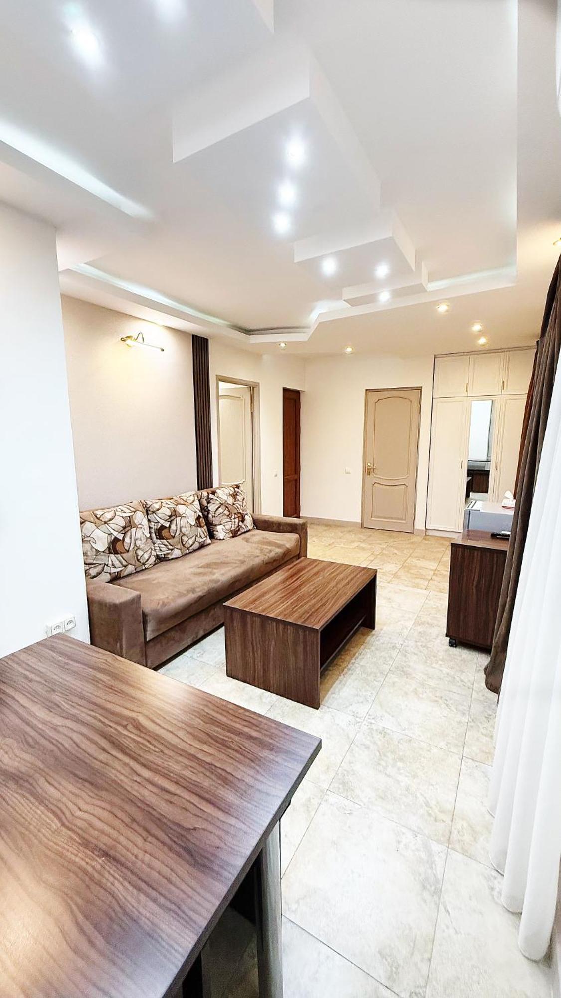 The Center Apartment *
